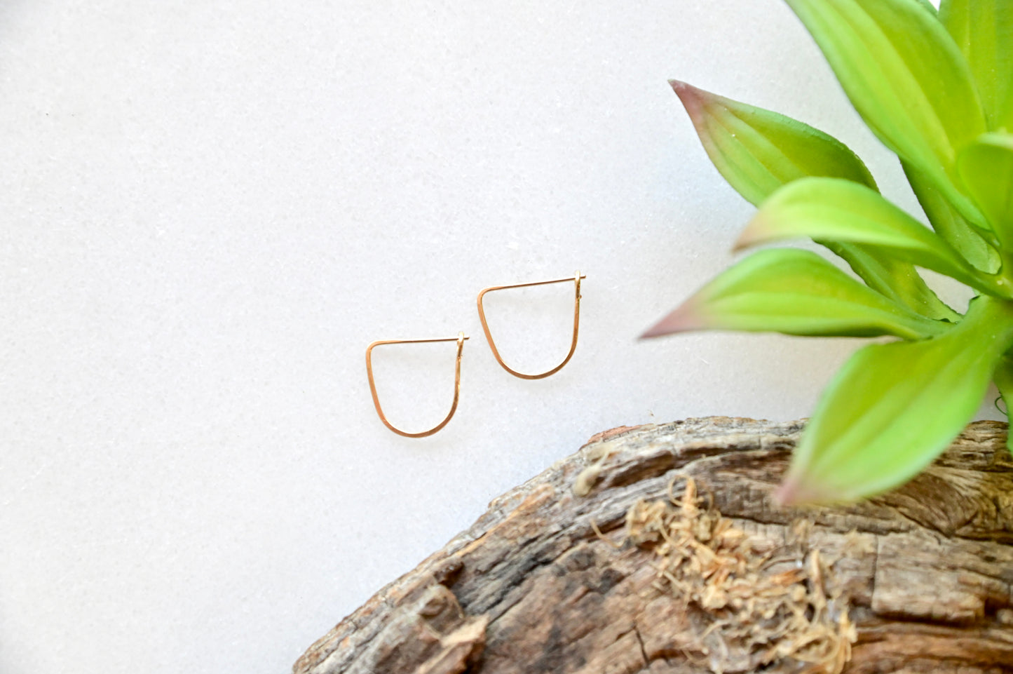 Hammered Hoops: Round Infinity Hoops in Gold or Silver
