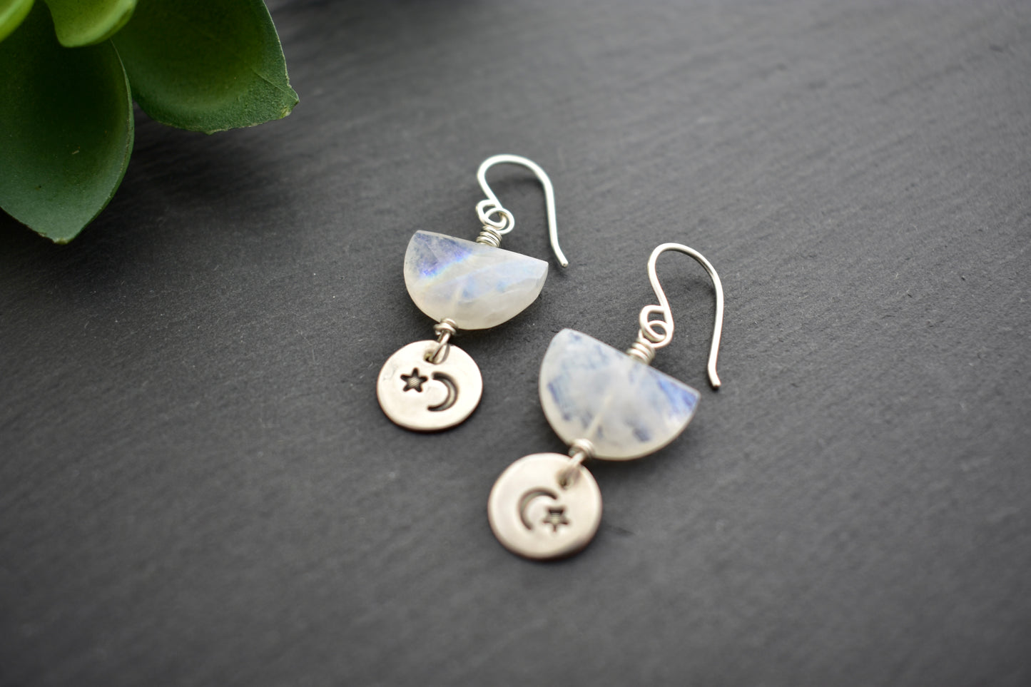 Silver Elements: Moonstone Earrings