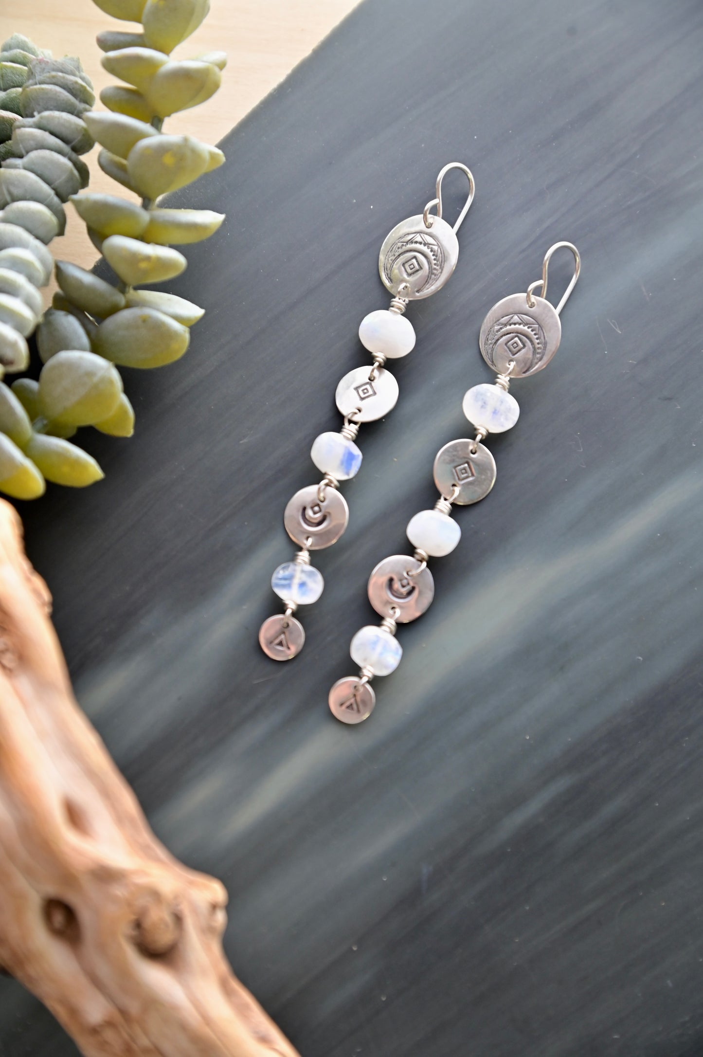Silver Elements: Moonstone Earrings