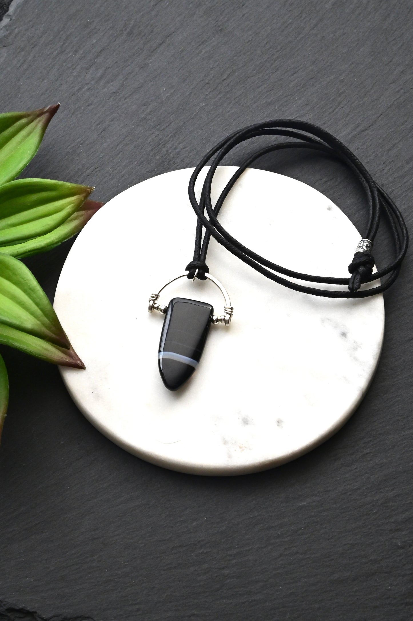 Hammered Hoops: Agate + Silver Necklace