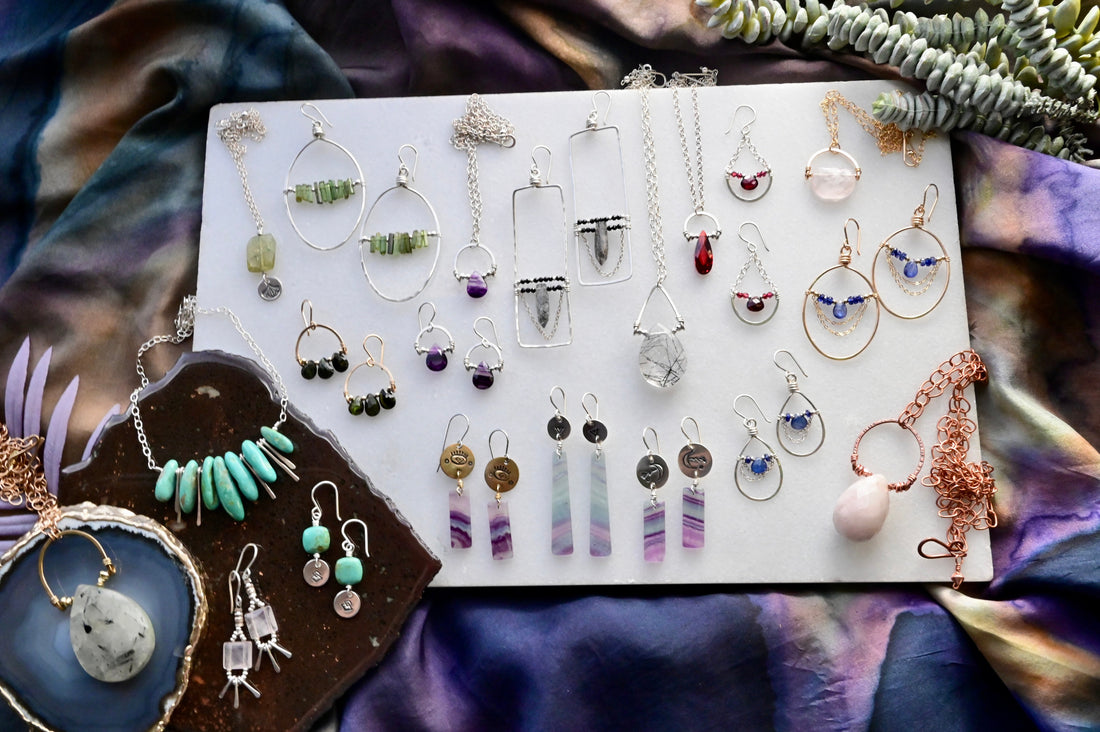 Gemstones for Capricorn Season 2023