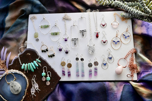 Gemstones for Capricorn Season 2023