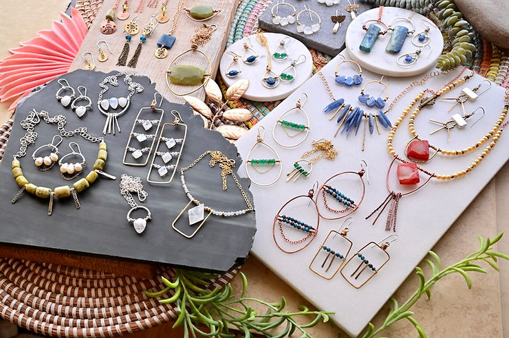 Gemstones for Gemini Season 2023
