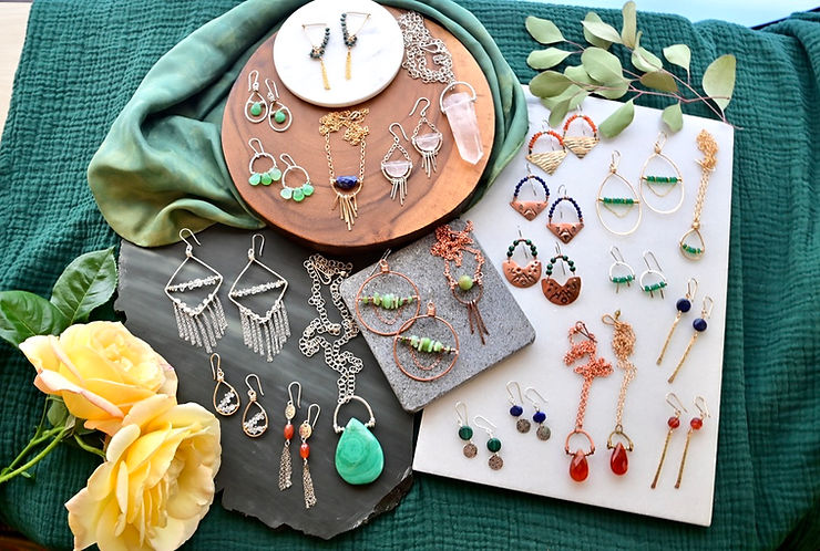 Gemstones for Taurus Season 2023