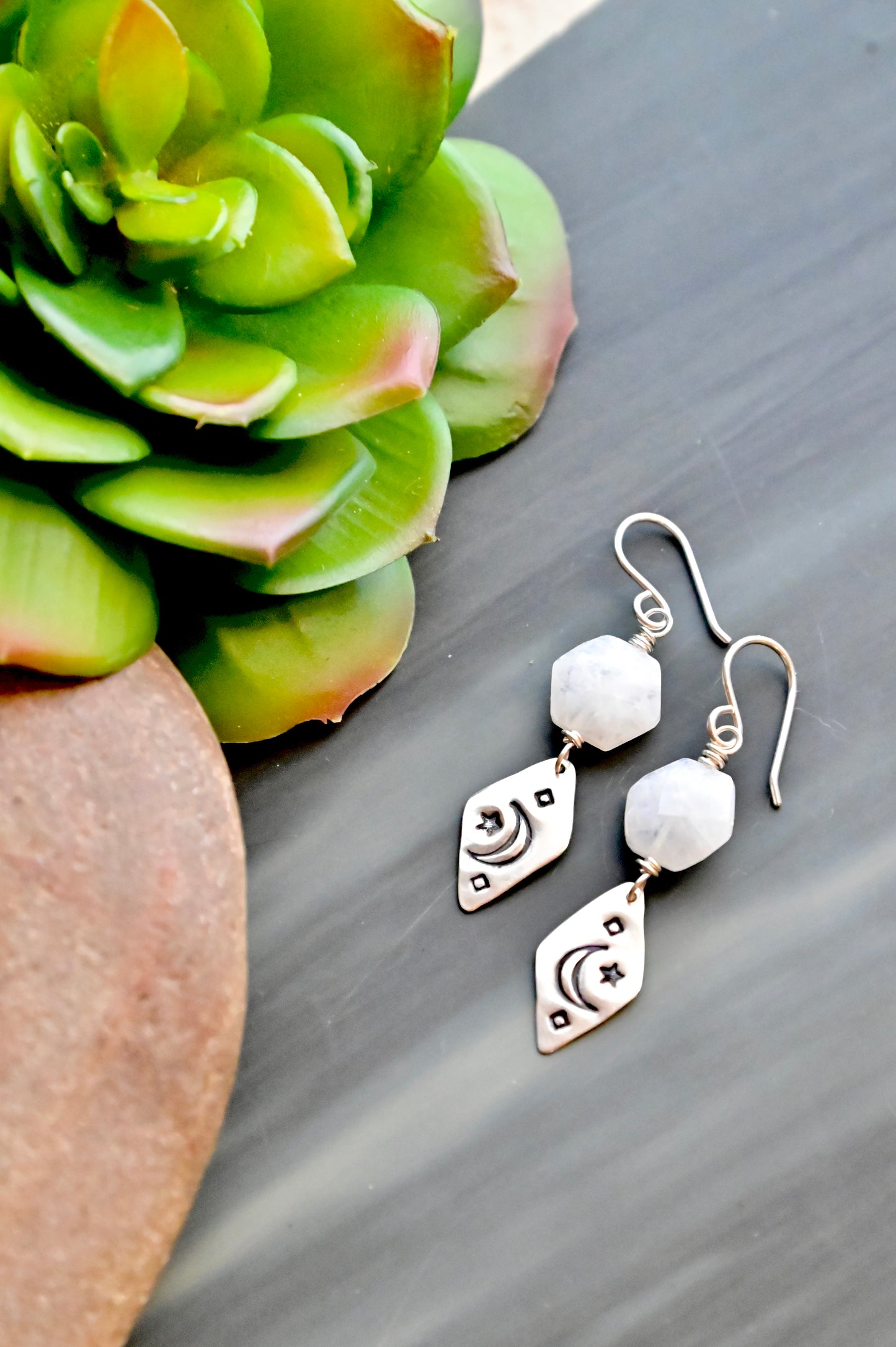 Silver Elements: Moonstone Earrings