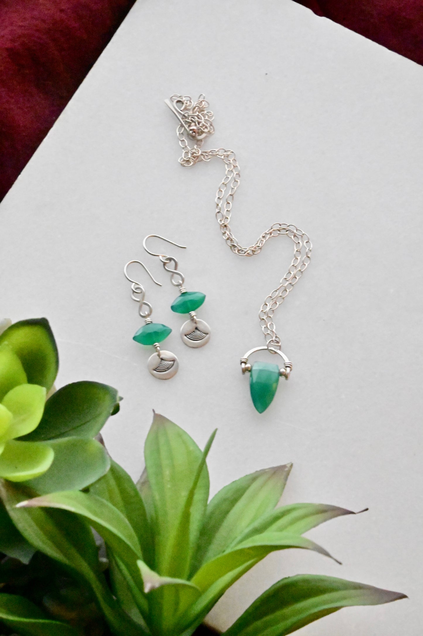 Hammered Hoops: Green Onyx + Silver Necklace